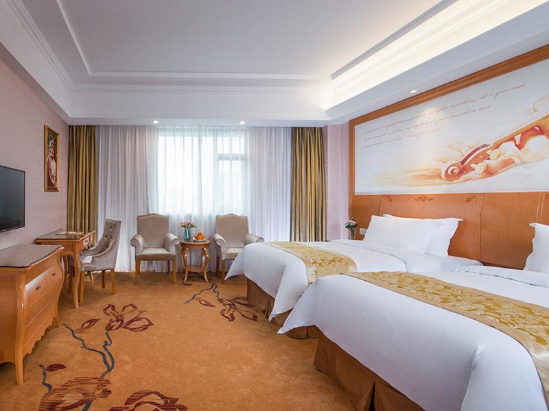 Vienna Hotel Guangdong Zhongshan Nanlang Exterior foto